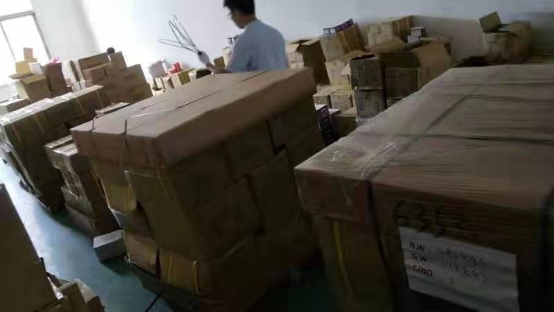 機(jī)械配件3.jpg 機(jī)械配件3.jpg